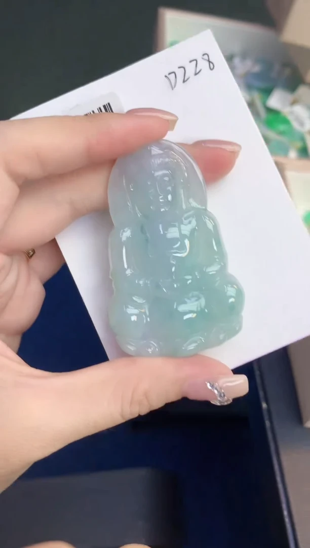 颈饰未镶嵌翡翠天然缅甸a货翡翠