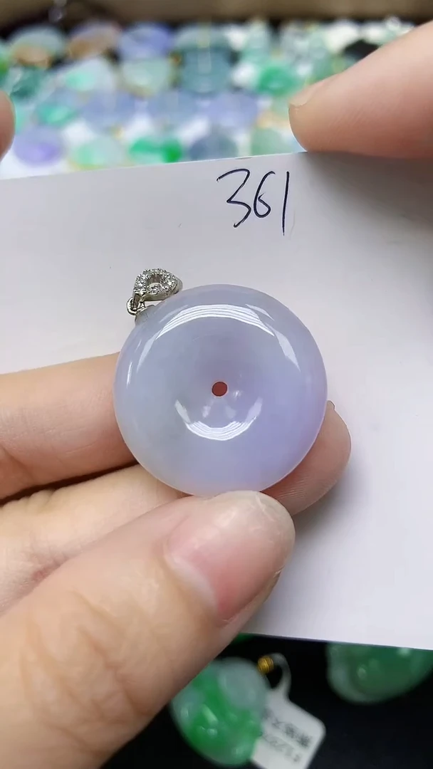 翡翠未镶嵌颈饰 天然缅甸翡翠A货