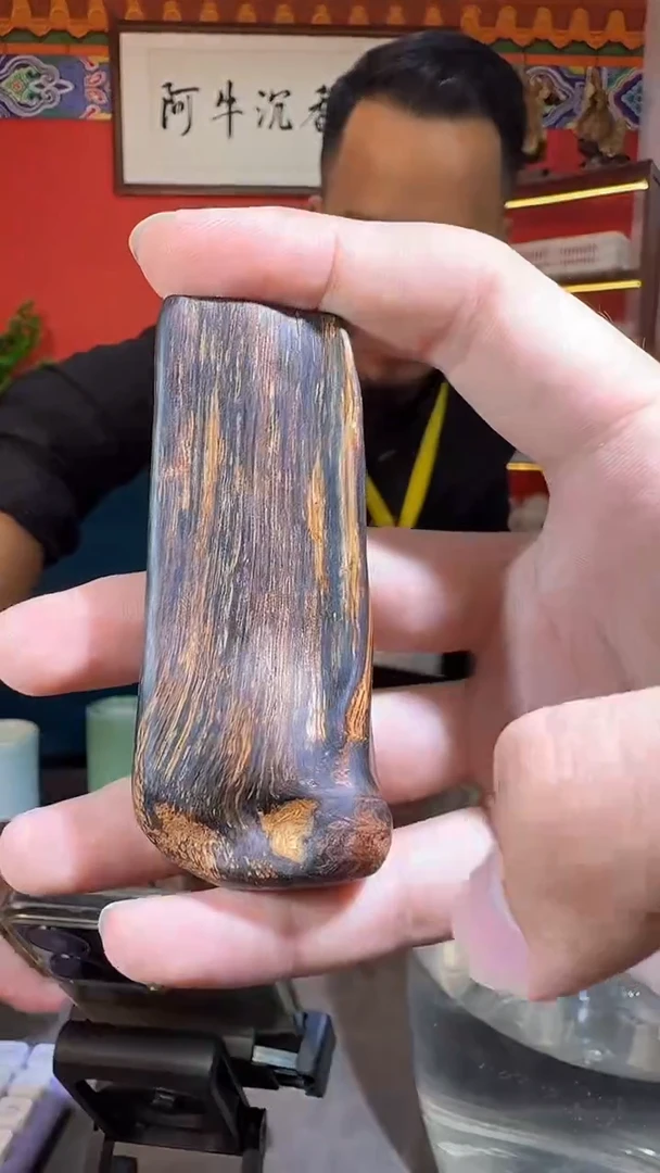 沉香吊坠Q88富森留疤多样性发一