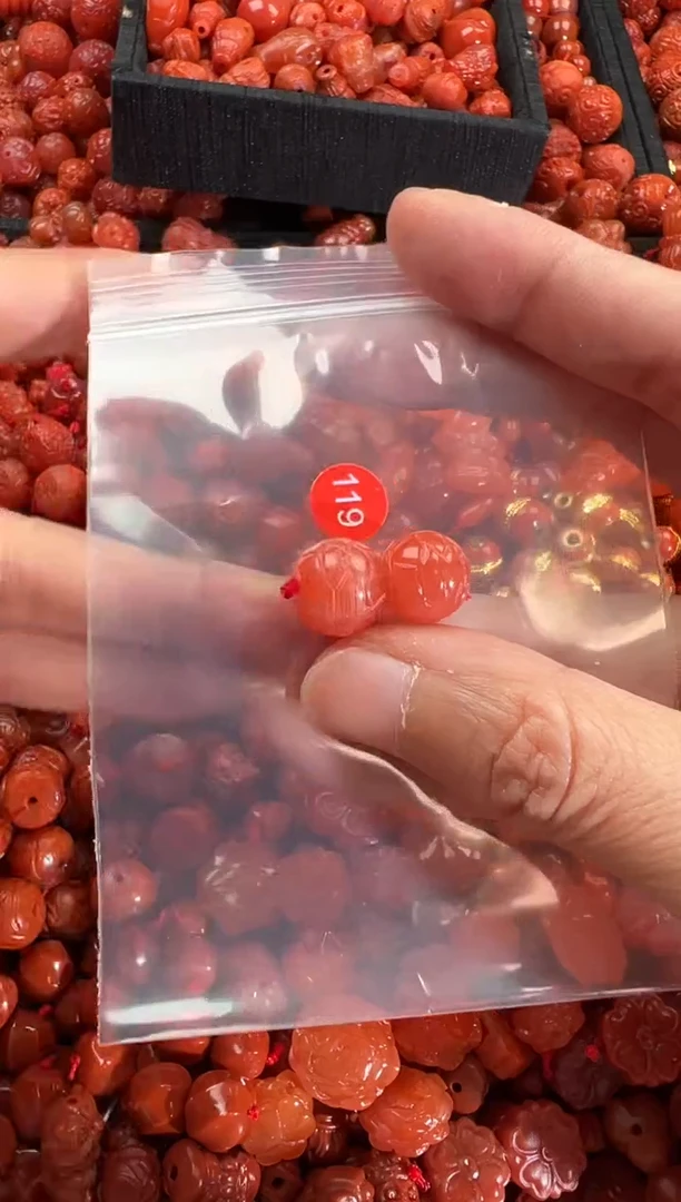 【闪购商品】南红玛瑙颈饰未镶嵌3