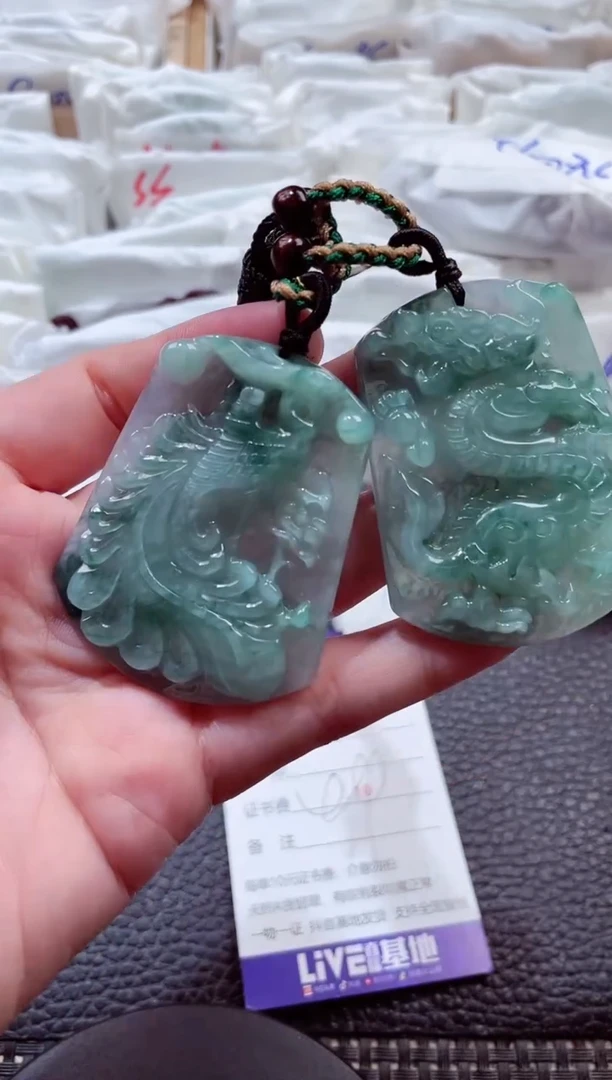 翡翠未镶嵌颈饰00006682