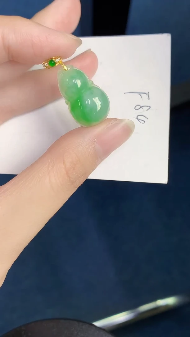 翡翠银S925镶嵌颈饰天然翡翠緬甸A貨