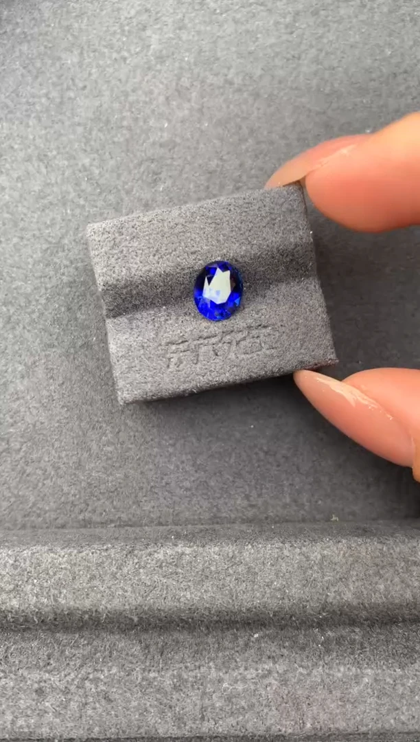 裸石蓝宝石2ct皇家蓝 FE  定制