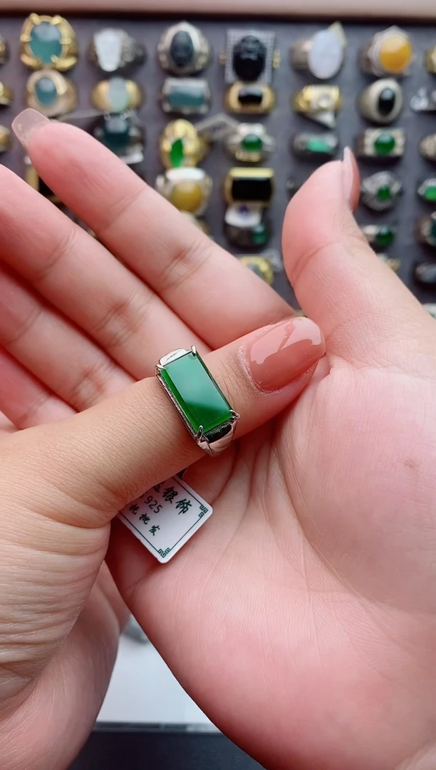 银S925镶嵌戒指翡翠K***W天然翡翠男戒