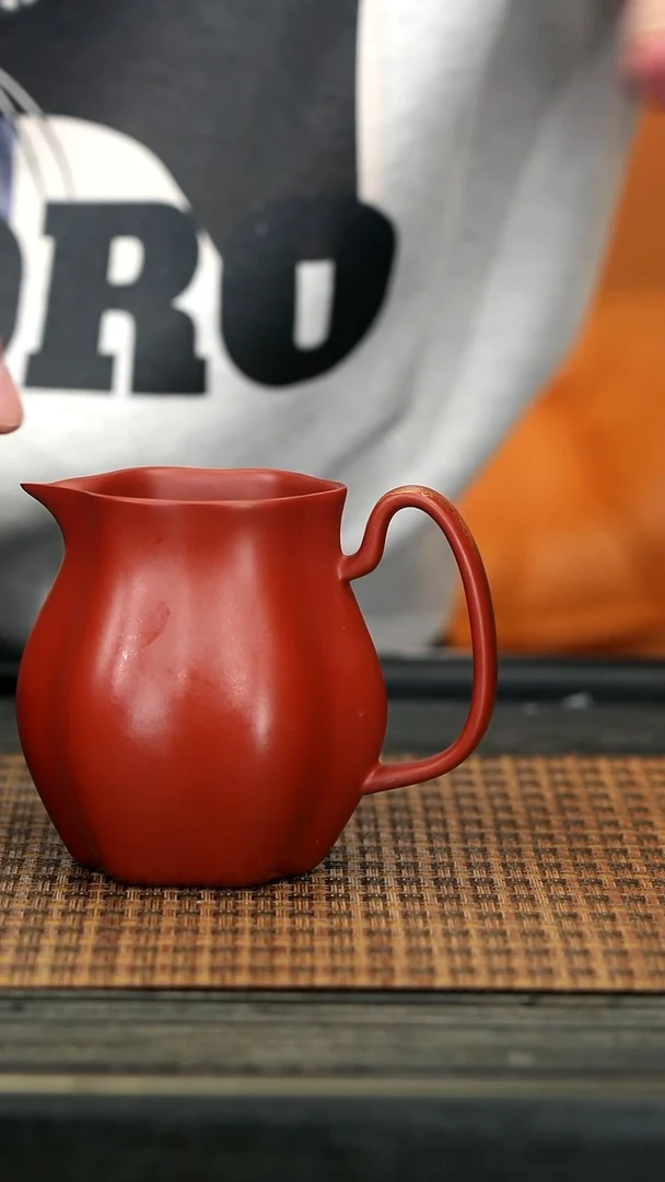 【闪购商品】紫砂茶壶39朱泥公道 筋纹