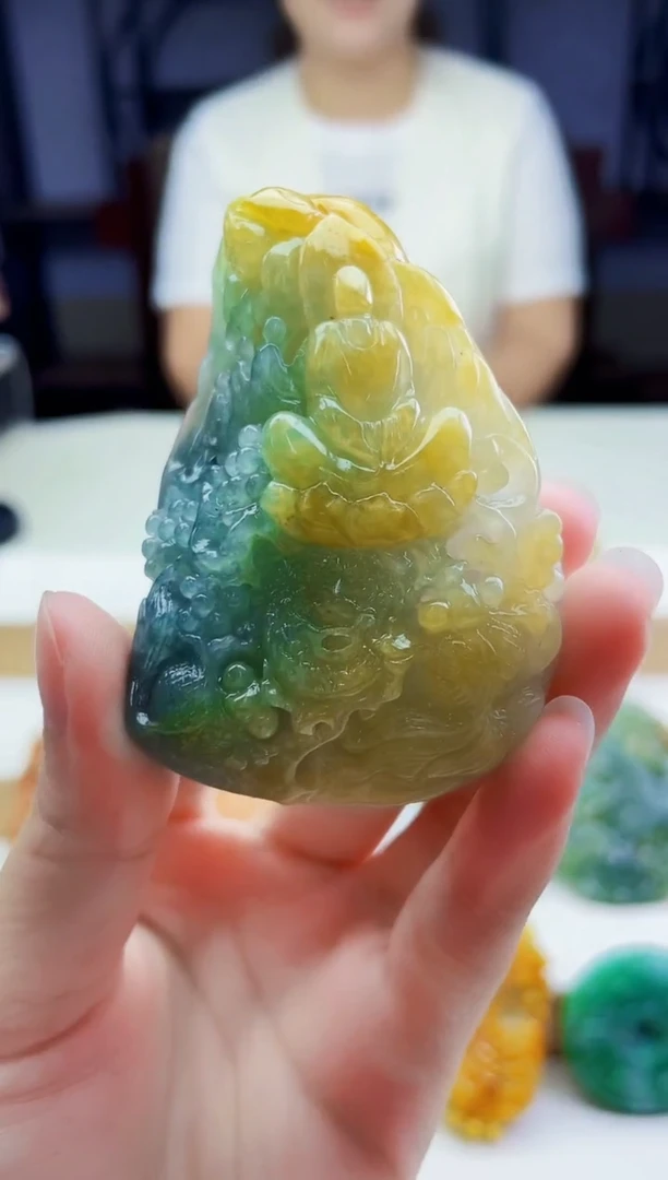 未镶嵌定制翡翠毛货10140005
