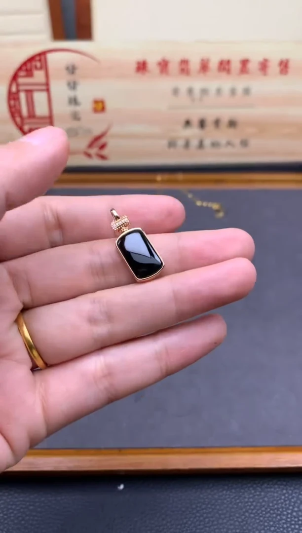 【闪购商品】定制翡翠18K金镶嵌/////////