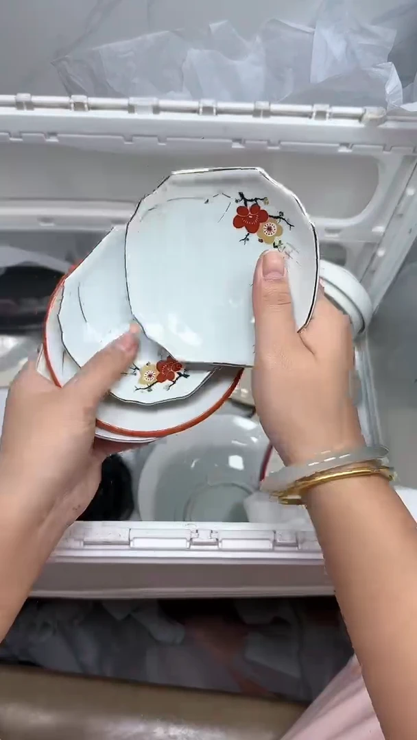 【闪购商品】1423回流瓷器默认微瑕，18.8包邮