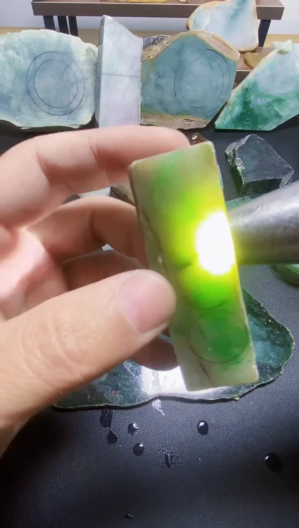 未镶嵌定制翡翠包工珠子料