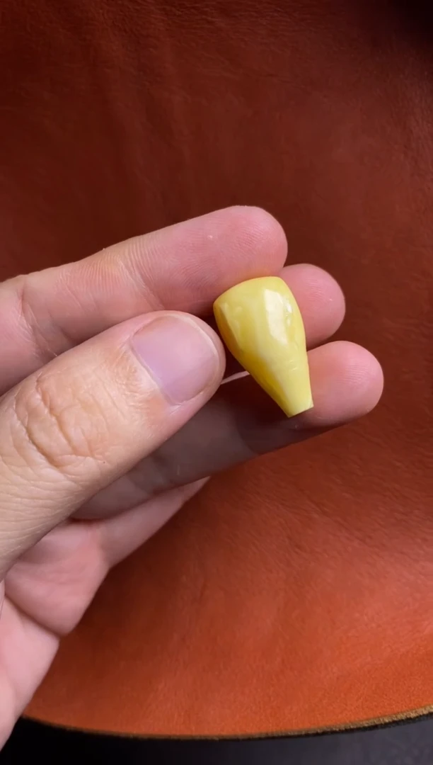 琥珀颈饰未镶嵌蜜蜡三通（对孔12）