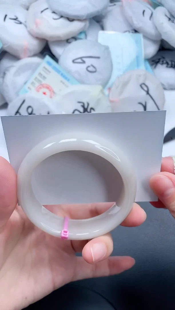 石英质玉手镯未镶嵌25V190-55