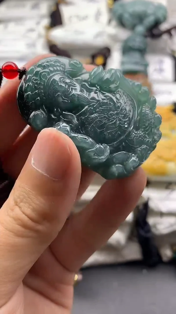 【闪购商品】翡翠颈饰未镶嵌5555555555