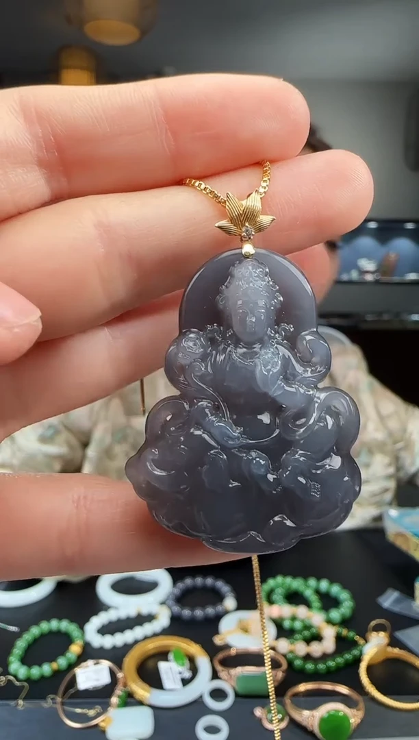 和田玉18K金镶嵌吊坠(不含链)1