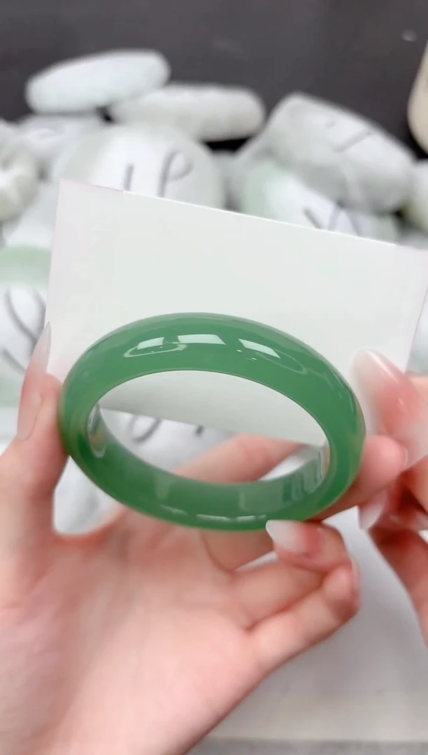 未镶嵌手镯石英质玉42-58