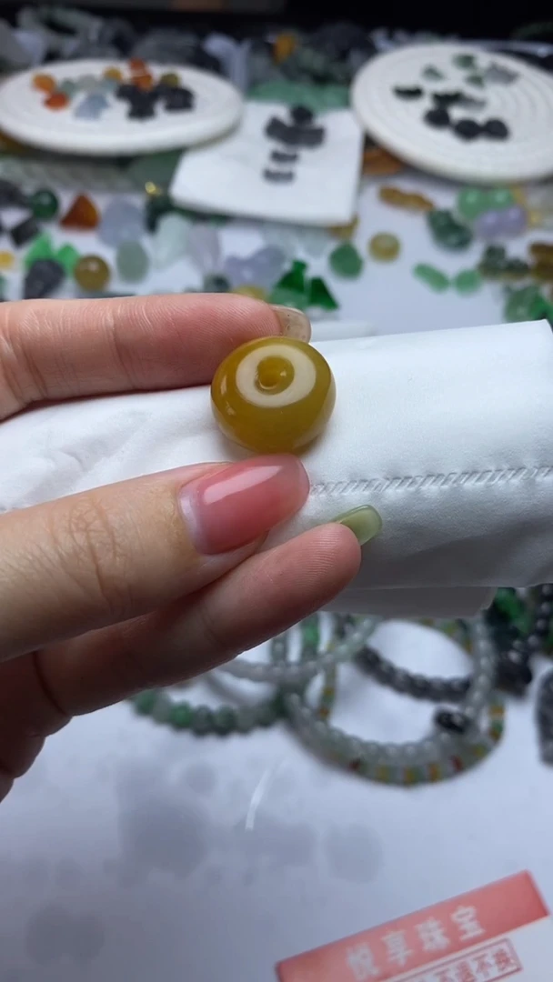定制翡翠未镶嵌毛货定制不退不换