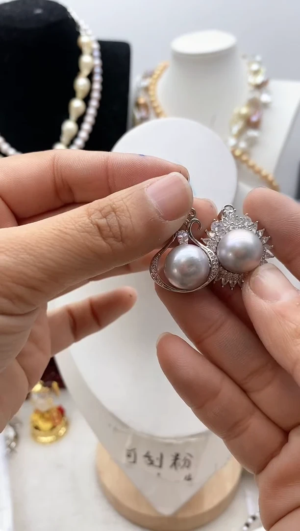 【闪购商品】淡水珍珠颈饰钛钢183