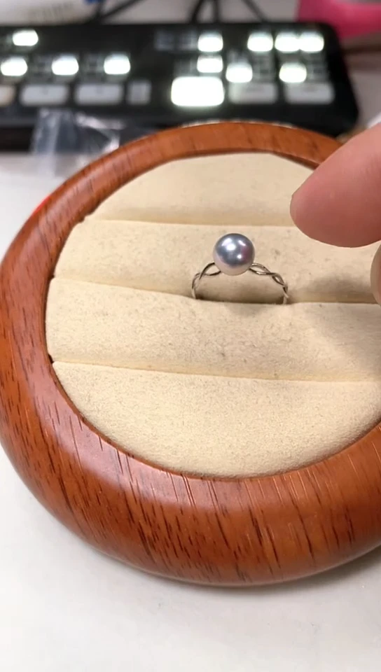 【闪购商品】海水珍珠戒指18K金镶嵌挽星