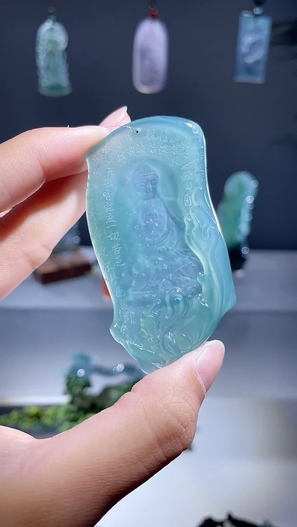 颈饰未镶嵌翡翠佛牌