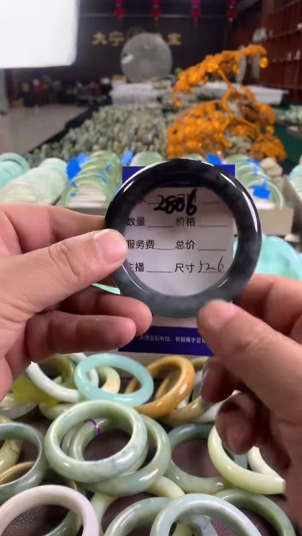 未镶嵌蛇纹石玉手镯2806