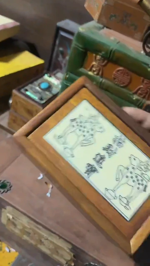 木       小鹿盒子带牌子