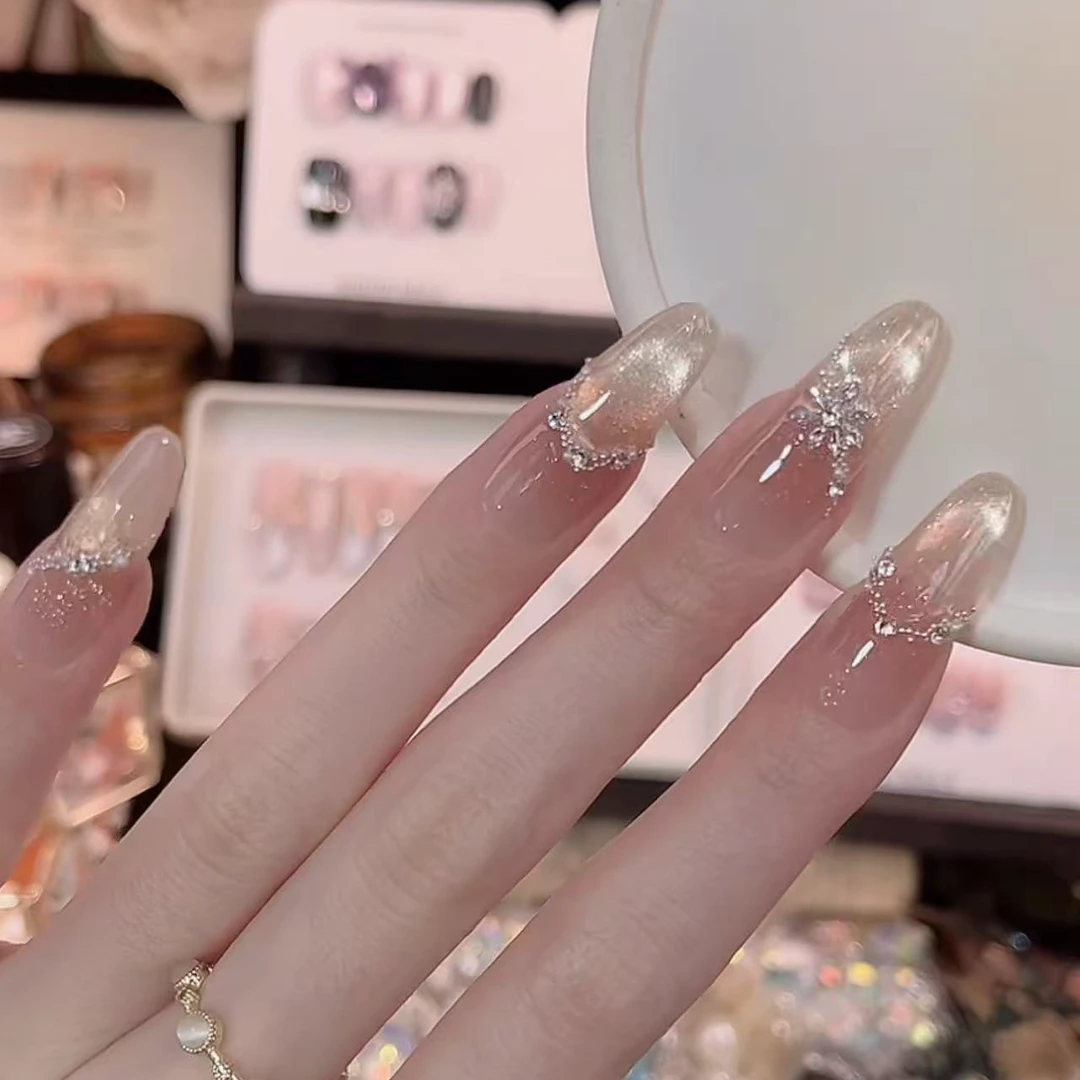 灵动指尖 - painted clear bow 纯手工穿戴甲 10片装