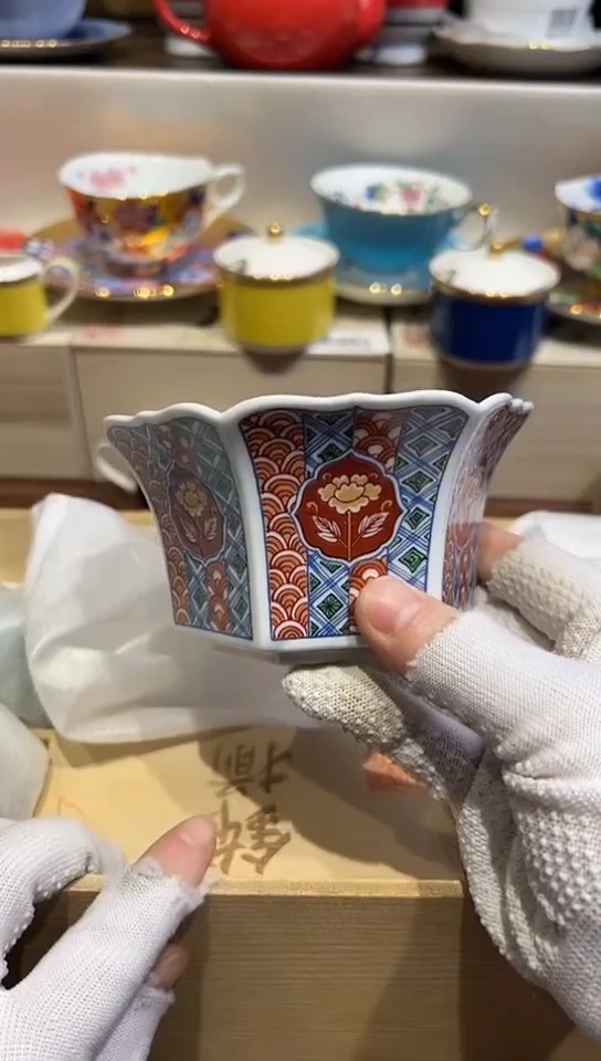 【闪购商品】6只中古回流瓷器好看，谨慎参拍