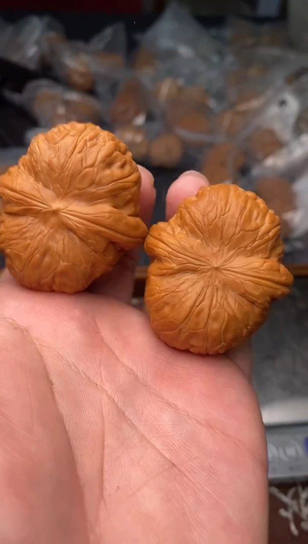 文玩核桃把件G307号43尺元宝