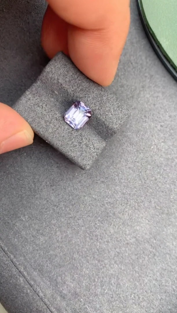 【闪购商品】尖晶石裸石未镶嵌2ct紫尖晶