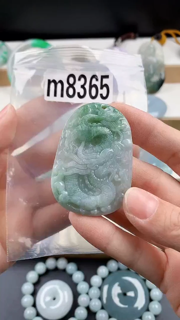 颈饰未镶嵌翡翠颈饰未镶嵌缅甸天然翡翠吊坠