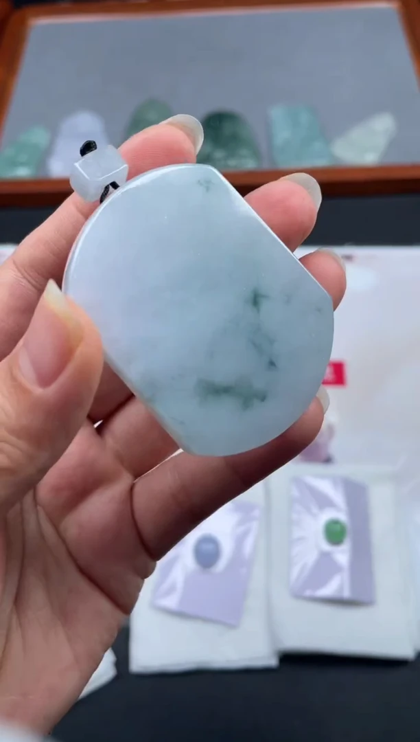 【闪购商品】定制翡翠未镶嵌01-18HDJT0127658