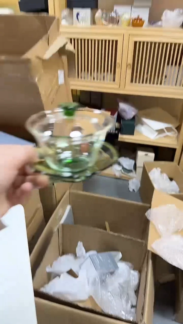 湖绿色盖碗