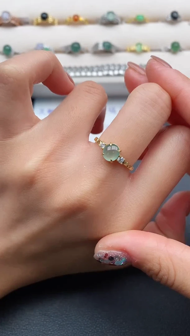 银S925镶嵌戒指翡翠111111111+4