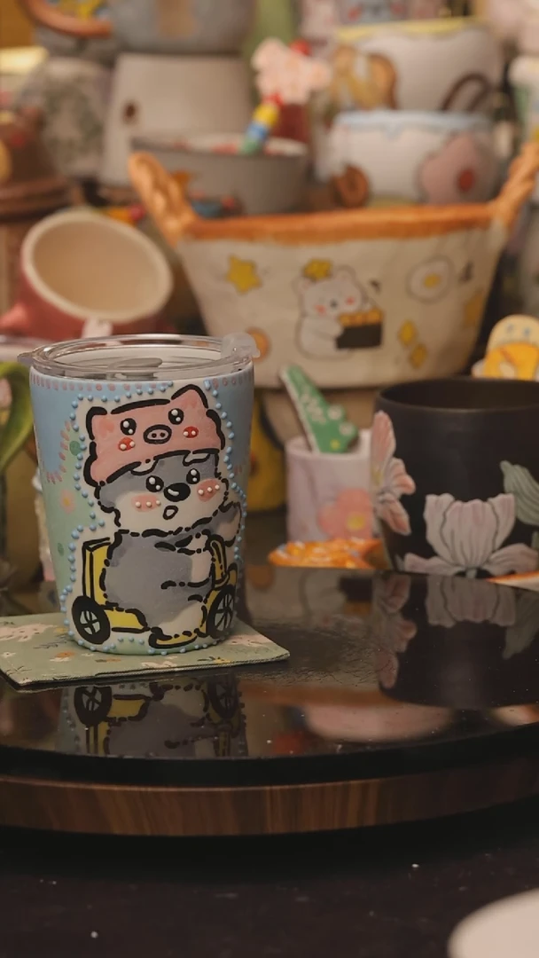 景德镇釉下彩绘设计师款式陶瓷
