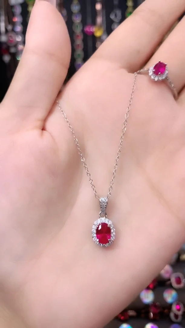 银S925镶嵌吊坠(赠链)红宝石银色57