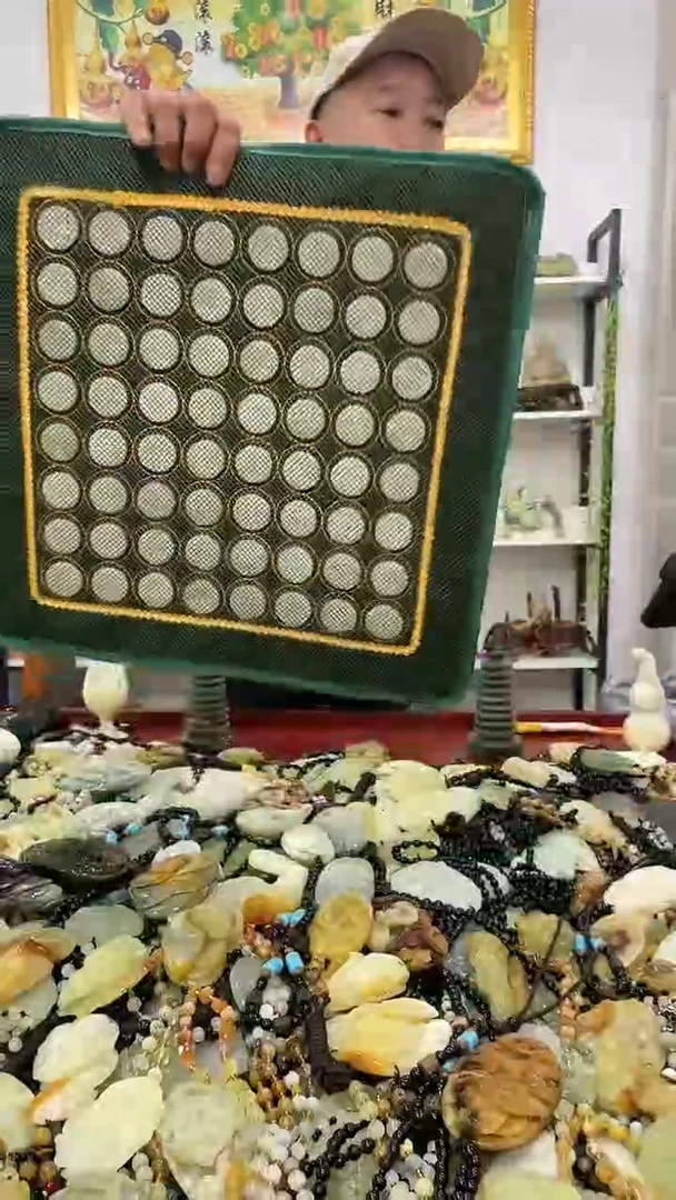 岫玉未镶嵌吊坠多样性发货其中发一件