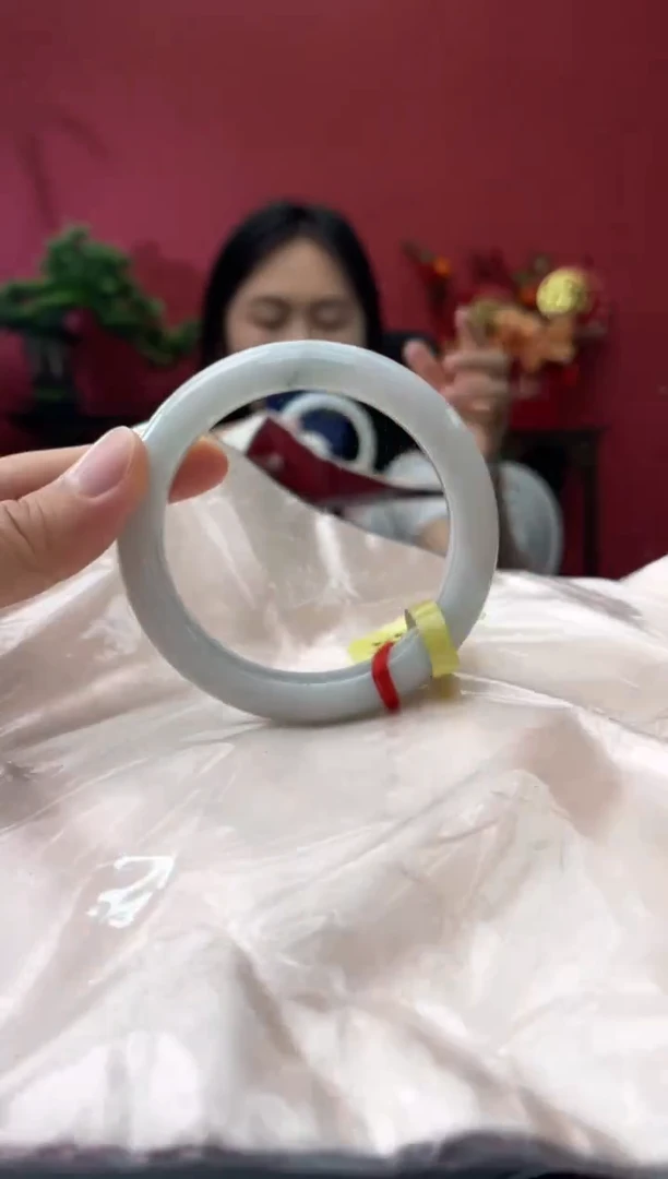 未镶嵌手镯翡翠10