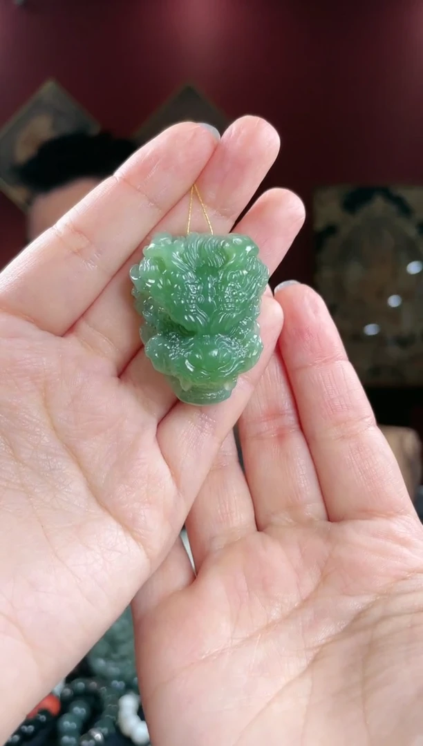 【闪购商品】和田玉颈饰未镶嵌碧玉龙头