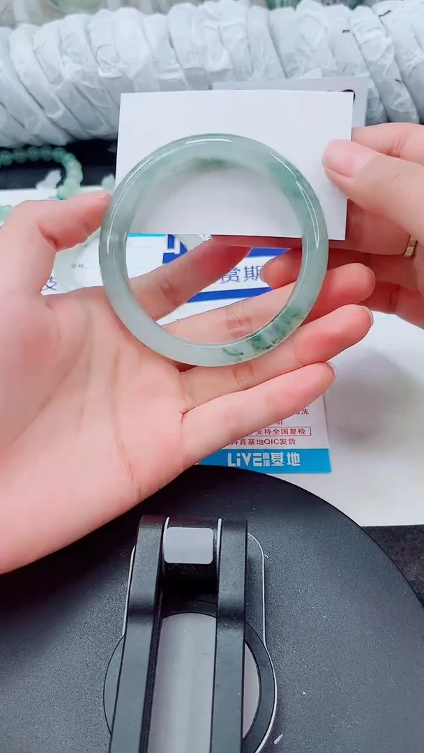 未镶嵌手镯石英质玉187-59/60