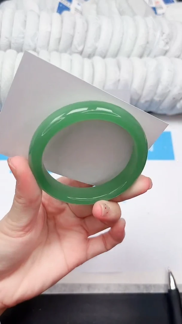 未镶嵌手镯石英质玉111-58TLL