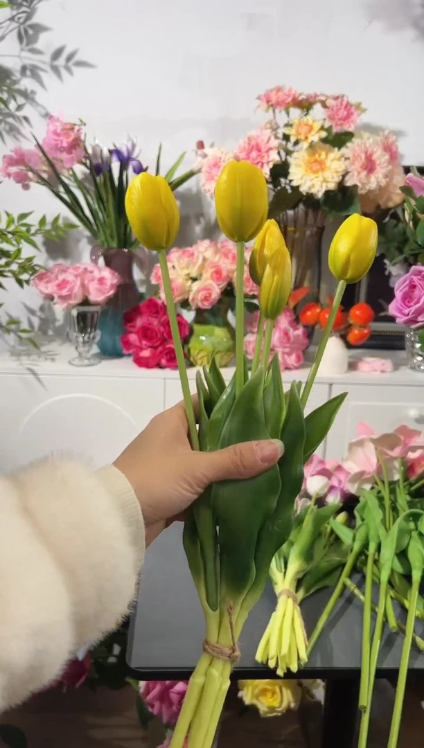 黄色硅胶郁金香1把