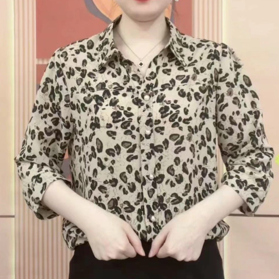 6068-夏季新款时尚洋气花色上衣女妈妈装高级减龄气质宽松衬衫
