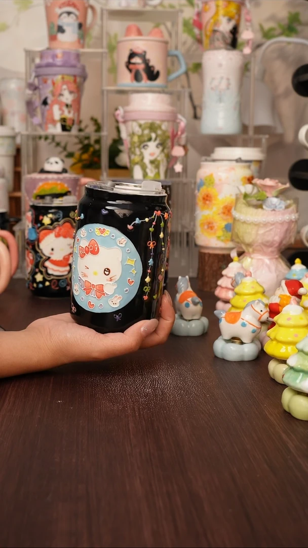 陶景德镇手绘的杯子