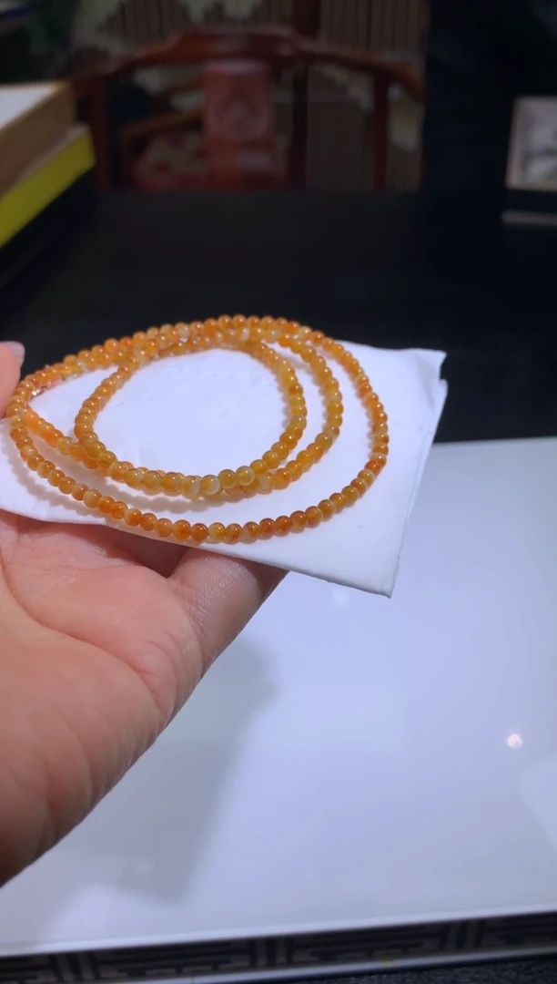 未镶嵌定制翡翠吉**羽翡翠