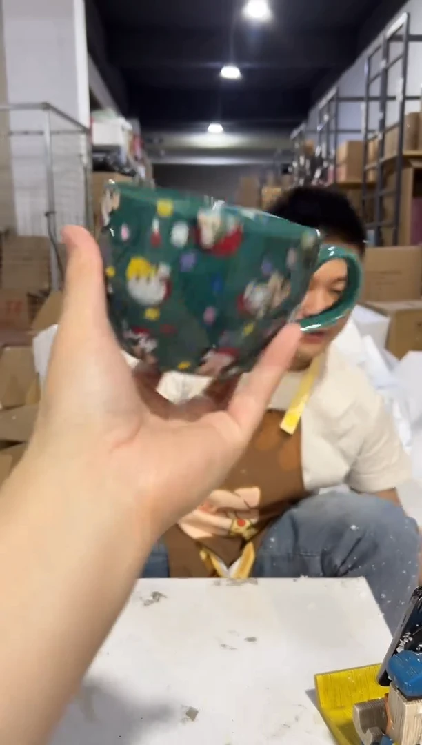 瓷片圣诞绿色米奇咖啡杯