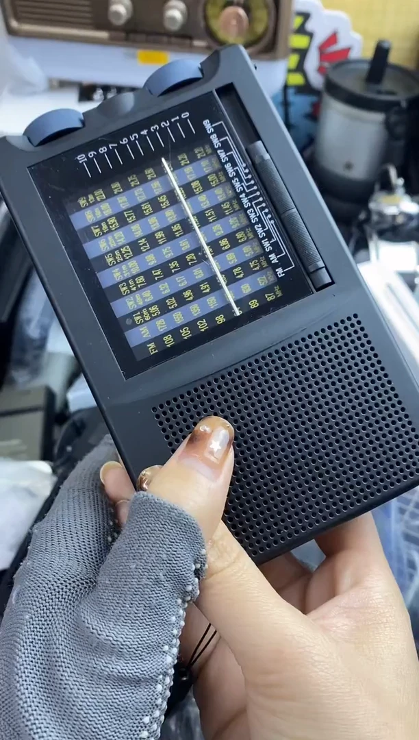 我****✡一物一链接，收音机