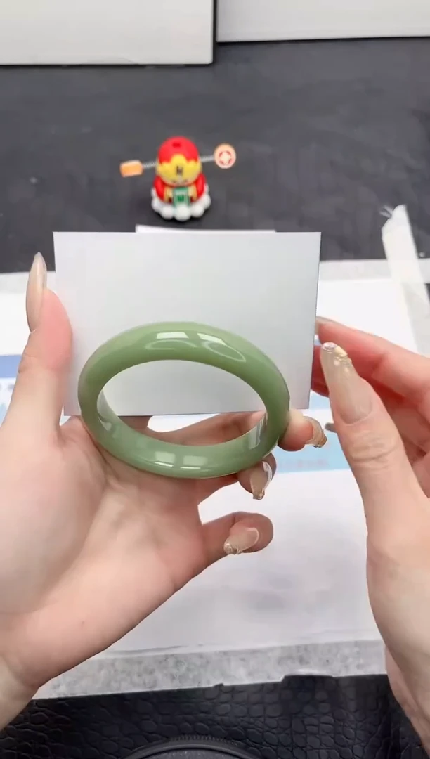 【闪购商品】石英质玉手镯未镶嵌Y72-56.2