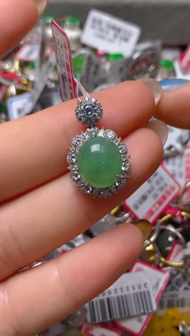 银S925镶嵌戒指翡翠百内无证书