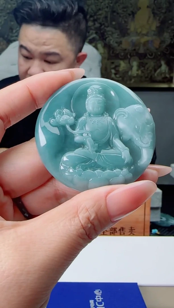 【闪购商品】翡翠颈饰未镶嵌1111111111