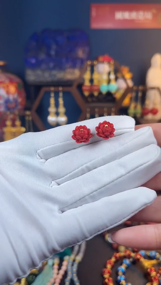 【闪购商品】红红莲花珐琅耳钉