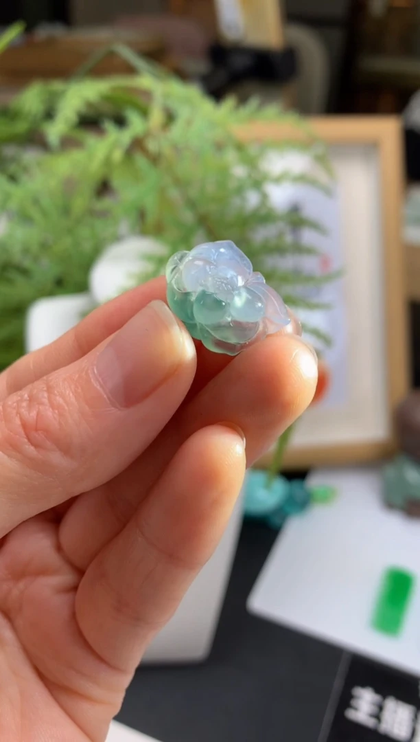 【闪购商品】定制翡翠未镶嵌吊坠-91705